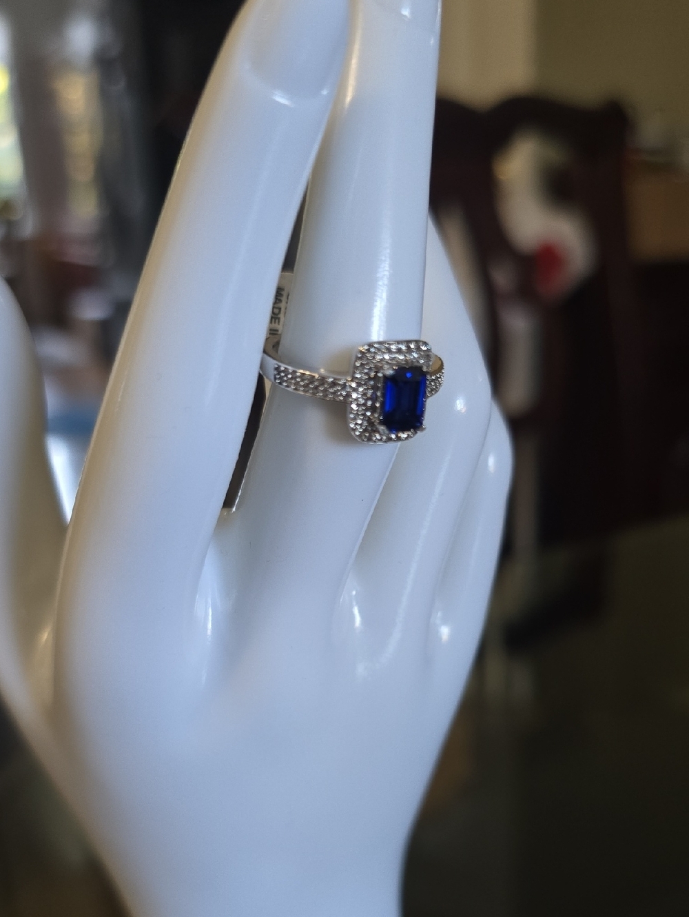 KOHL'S BRAND STERLING SILVER BLUE & WHITE LAB CREATED SAPPHIRE RING SIZE 7